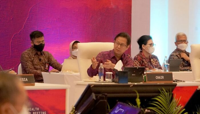 Kementerian Kesehatan Gelar Kick-off Meeting Proyek Pelatihan Penanggulangan Bencana Bersama KOICA,Buatlah judul di samping menjadi lebih menarik
