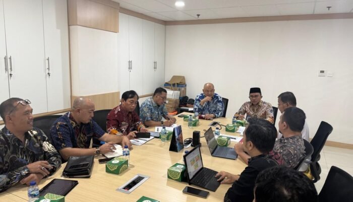 Bupati Lampung Barat Lobi Kemendikbudristek “Fokus pada Peningkatan Infrastruktur dan Mutu Pendidikan,Buatlah judul di samping menjadi lebih menarik