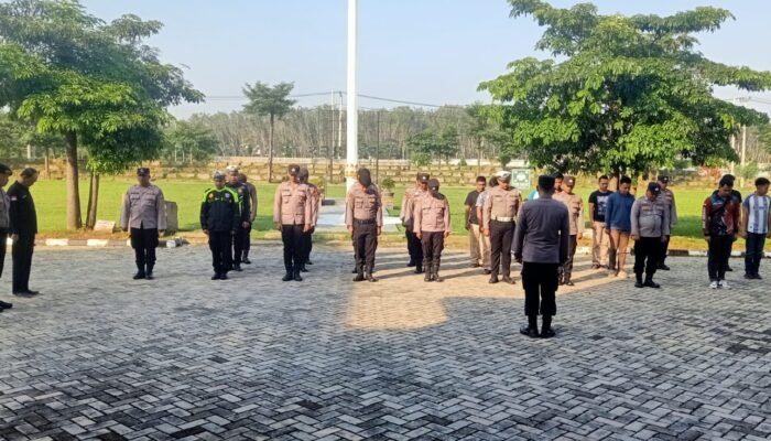 Polres Tulang Bawang Barat Gelar Apel Siaga Selama Libur Panjang Kenaikan Isa Almasih, Berikan Rasa Aman kepada Masyarakat