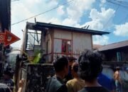 Ditinggal Shalat Dhuha, Rumah Panggung Dua Lantai Milik Nyayu Ludes Dilalap Api