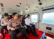 Kapolri Terbang Langsung Pantau Titik Api Karhutla di Riau