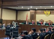 Hasto Dijadikan Kambing Hitam? Pengacara Sindir Gagalnya KPK Kejar Harun