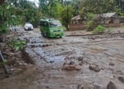 Lahar Dingin Gunung Lewotobi Laki-Laki Tutup Akses Jalan Trans Flores!