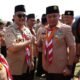 Herman Deru Serahkan Penghargaan Pramuka untuk Camat Kemuning Amiruddin Sandy