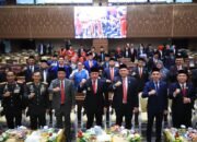 Herman Deru dan Cik Ujang Khidmat Dengarkan Pidato Perdana Presiden Prabowo di HUT ke-80 RI