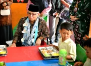 Wamendikdasmen dan Komisi X DPR Tinjau Revitalisasi Sekolah dan MBG di Garut