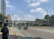 Kawasan Sudirman Lengang, Arus Lalu Lintas dan Mobilitas Warga Menyusut