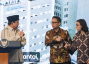 Ramai Isu Mundur, Menkeu Sri Mulyani Tetap Ikut Rapat Kabinet