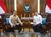 Seskab Teddy Terima Ketum KADIN, Bahas Dukungan Program Magang Nasional