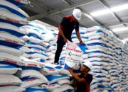 Mentan Siap Jalankan Instruksi Presiden: Pabrik Pupuk Akan Dihidupkan Kembali