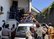Macan Tutul yang Masuk Hotel Bandung Dipindahkan ke Lembang Park Zoo untuk Observasi
