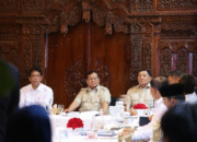 Prabowo Minta Disiapkan 2.000 Profesional Muda untuk BUMN dan Swasta