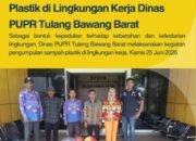 Plt kepala Dinas PUPR Tubaba Iwan Setiawan Ismed Balaw Galakkan Gerakan Pengumpulan Sampah Plastik di Lingkungan Kerja