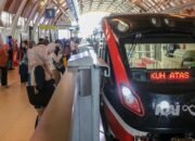 LRT Jabodebek Alami Gangguan Teknis, Penumpang Dipindahkan di Stasiun Cawang