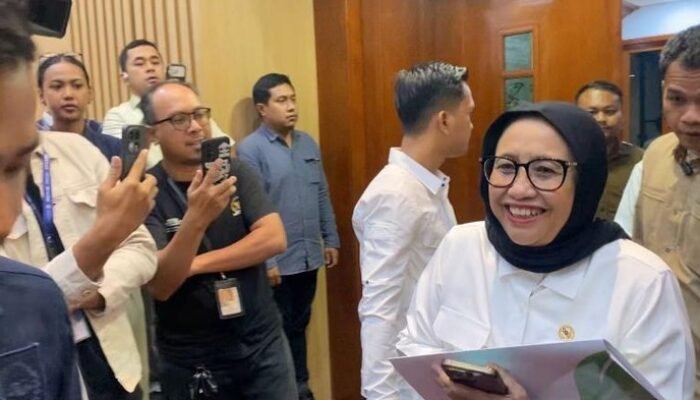 Mengejutkan! Kepala Badan Gizi Nasional Nanik S Deyang Mundur, Fokus Jalani Pengobatan Jantung.