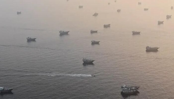 Konflik Iran-AS Memanas! Selat Hormuz Kian Mencekam, Ancaman Perang Minyak Menguat