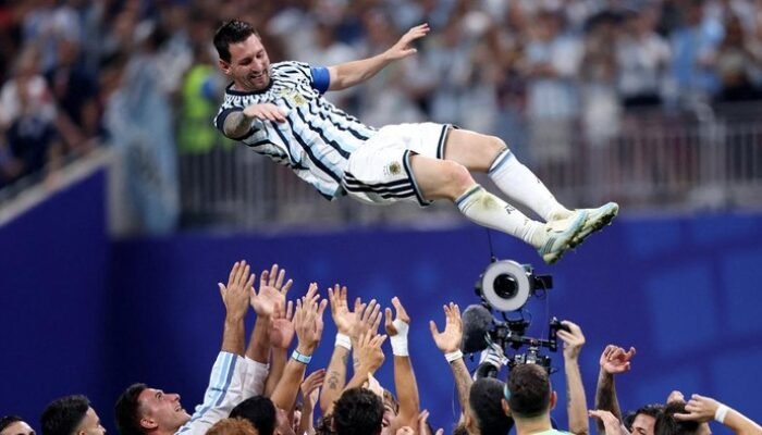 Bukan Sekadar Bakat, Ini Rahasia ‘Aura Messi’ yang Disebut Mampu Mengintimidasi Lawan!