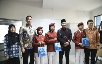 Menkes Budi Gunadi Ingatkan Siswa Sekolah Rakyat: Rajin Sikat Gigi, Jangan Sampai Obesitas
