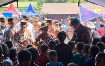 27.700 Warga Mengungsi Akibat Gempa NTT, Polri Salurkan 247,66 Ton Bantuan