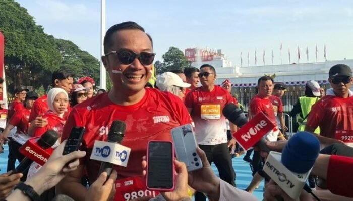Mensesneg Prasetyo Hadi Ikut Merdeka Run, Singgung Target Indonesia Tembus Piala Dunia