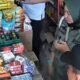 Viral! Oknum Satpol PP Aceh Utara Diduga Ambil Rokok Pedagang Saat Razia, Kini Diperiksa