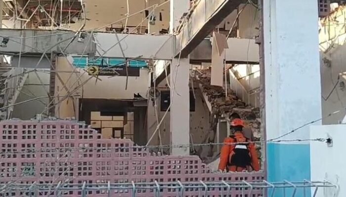 BREAKING! Gempa M 7 di NTT Renggut 1 Nyawa, Bangunan Pelabuhan Maumere Ambruk