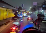 Kecelakaan Dini Hari di Jalan Sultan Agung Bekasi, Brimob Evakuasi Pemotor Patah Tulang