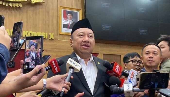Bahasa Mandarin hingga Prancis Mau Diajarkan Sejak SD, DPR Ingatkan Kesiapan Sekolah