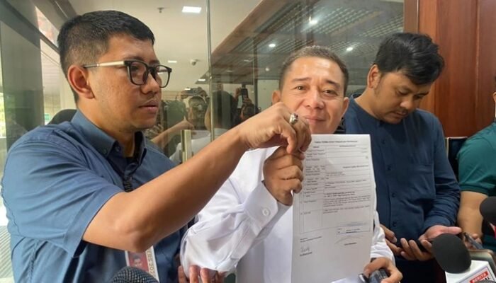 Memanas! Wartawan Parlemen Resmi Laporkan Deddy Sitorus ke MKD, Polemik ‘Sirkus’ Berlanjut