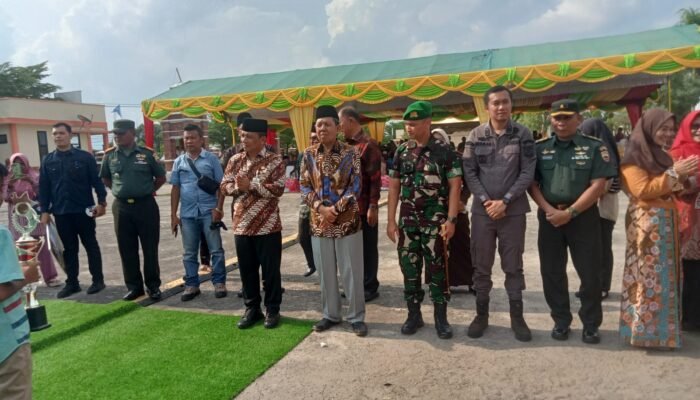 Upacara HUT ke-81 RI di Portibi Berlangsung Khidmat, Camat Julpikar Harahap Pimpin Pengibaran Merah Putih